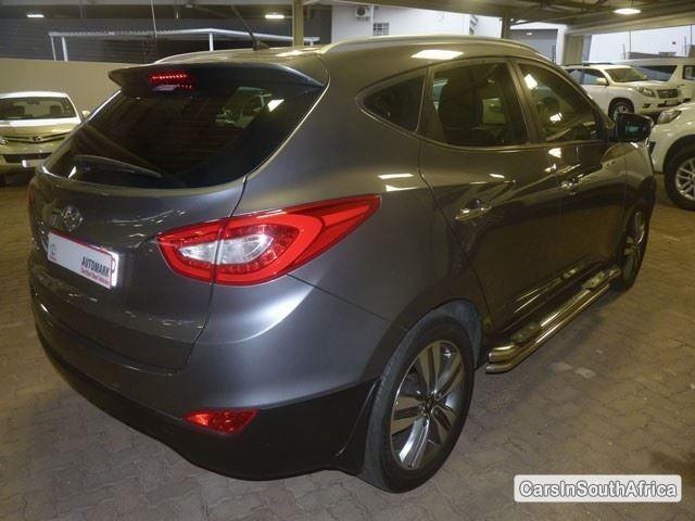 Hyundai ix35 Manual 2014 - image 4