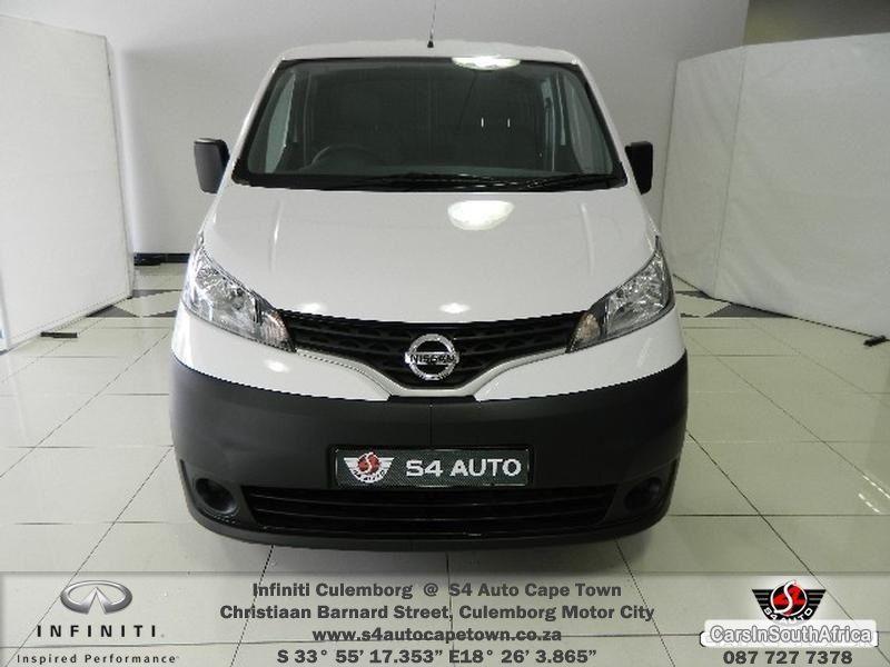 Nissan NV200 Manual 2014 - image 4