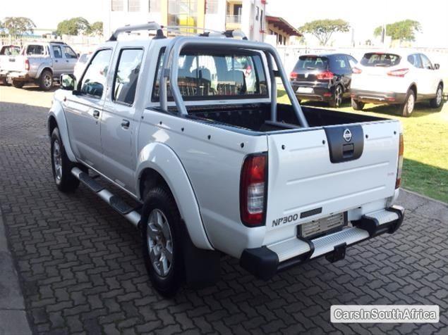 Nissan NP300 Manual 2013 - image 4