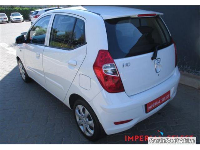 Hyundai i10 Manual 2016 - image 4
