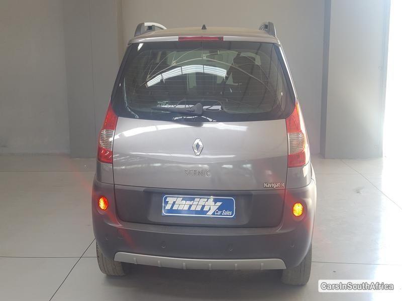 Renault Scenic Manual 2009 - image 4