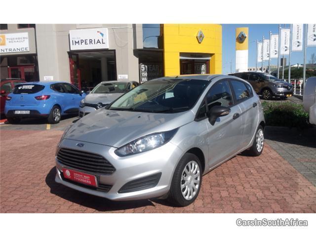 Ford Fiesta Manual 2015 - image 4