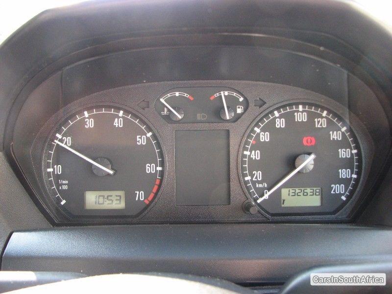 Volkswagen Golf Manual 2006 - image 5