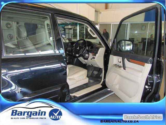 Mitsubishi Pajero Automatic 2007 - image 5