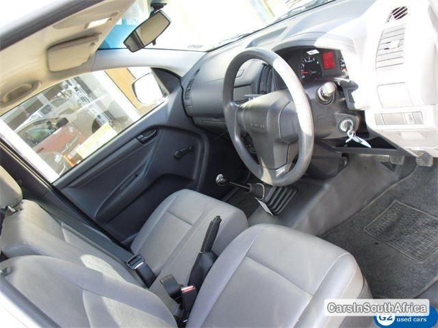 Picture of Isuzu KB Series Manual 2015 in Gauteng