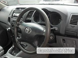 Picture of Toyota Hilux Manual 2011 in Gauteng