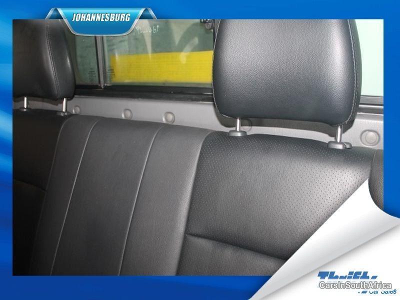 Mazda BT-50 Manual 2010 - image 5