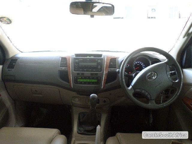 Picture of Toyota Fortuner Manual 2010 in Gauteng
