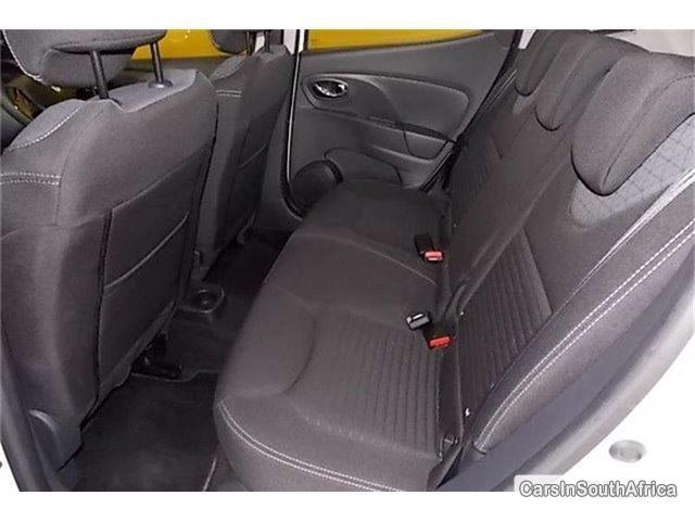 Renault Clio Manual 2014 - image 5