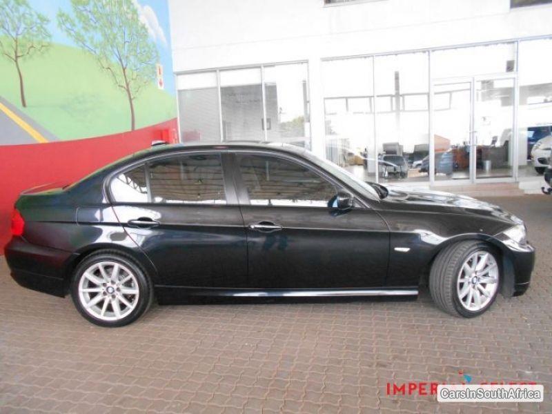 BMW 3-Series Automatic 2009 - image 5