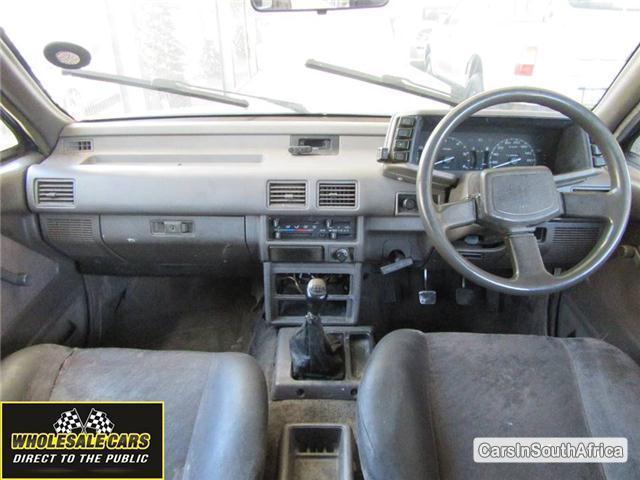 Isuzu KB280 Manual 1998 - image 5