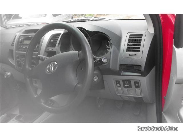 Picture of Toyota Hilux Manual 2011 in Gauteng