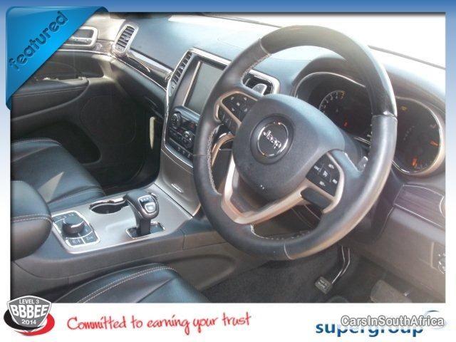 Picture of Jeep Grand Cherokee Automatic 2014 in Gauteng