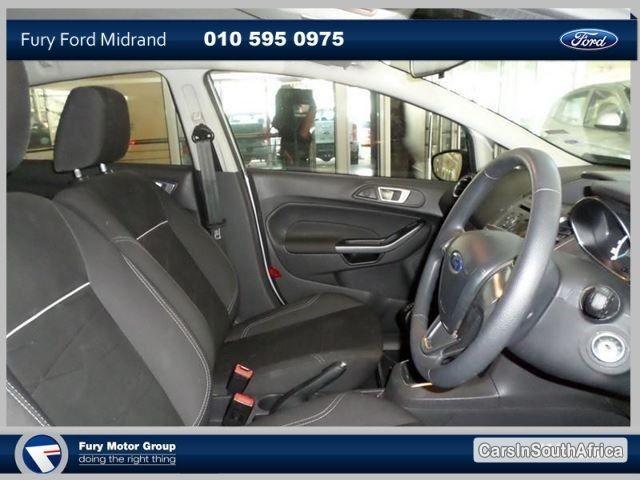 Picture of Ford Fiesta Manual 2015 in Gauteng