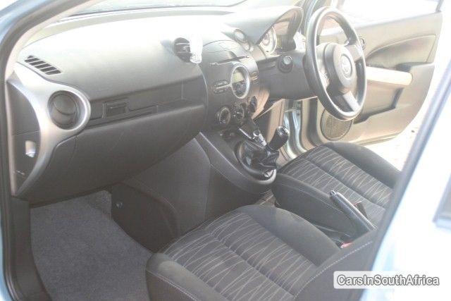 Mazda 121 Manual 2008 - image 5
