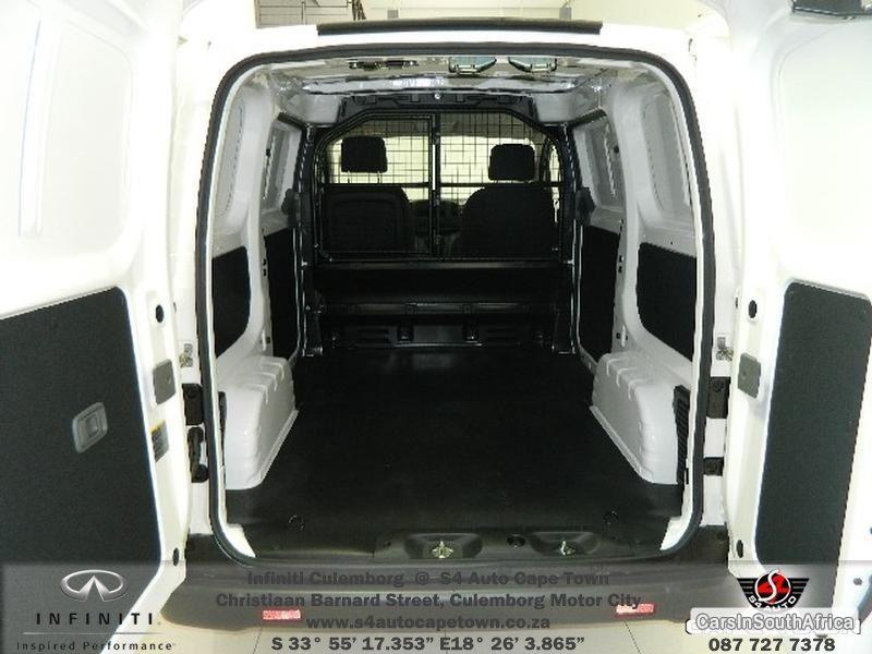 Nissan NV200 Manual 2014 - image 5