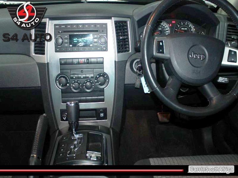 Picture of Jeep Grand Cherokee Automatic 2009 in Gauteng