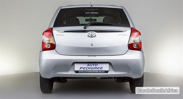 Toyota Etios Manual 2014 - image 5