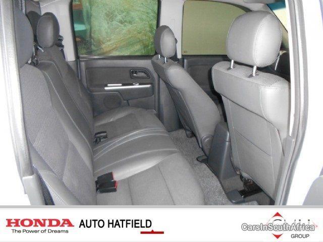 Isuzu KB Series Automatic 2010 - image 6