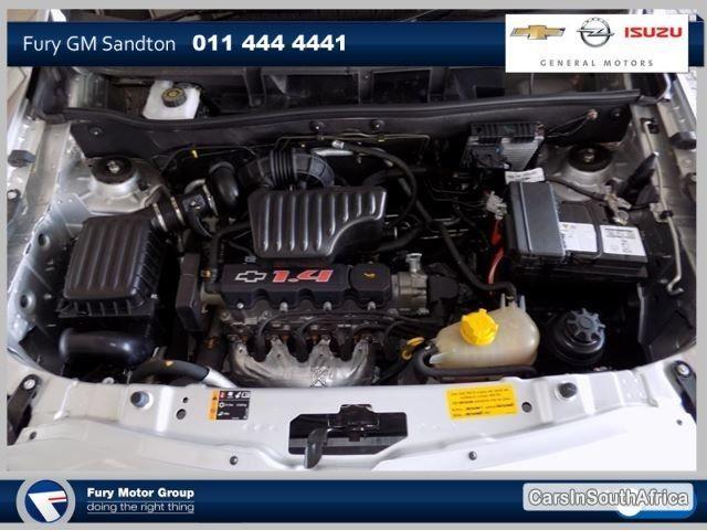 Chevrolet Utility Manual 2015 - image 6