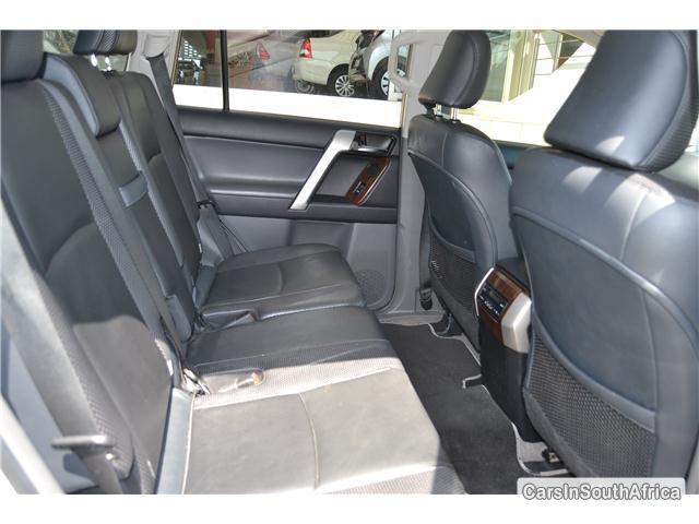 Toyota Land Cruiser Automatic 2011 - image 6