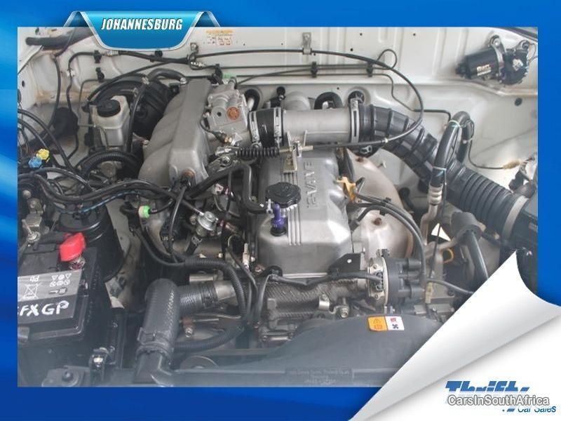 Mazda BT-50 Manual 2010 - image 6