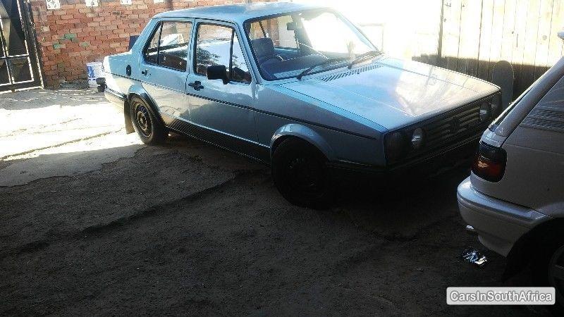 Volkswagen Fox Manual 1990 - image 6