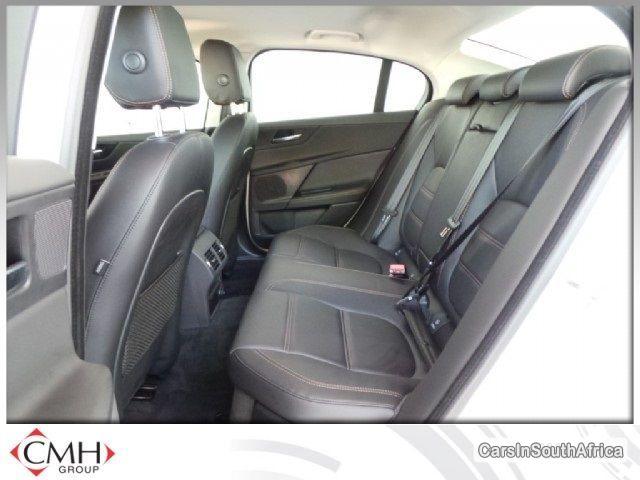 Jaguar Automatic 2015 - image 6