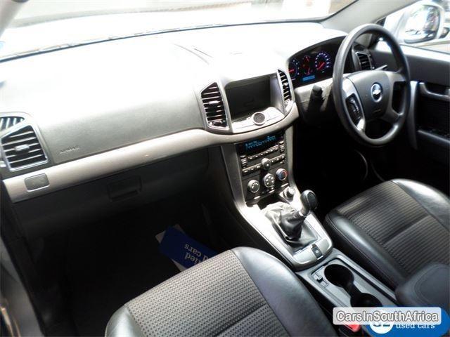 Picture of Chevrolet Captiva Manual 2012 in South Africa