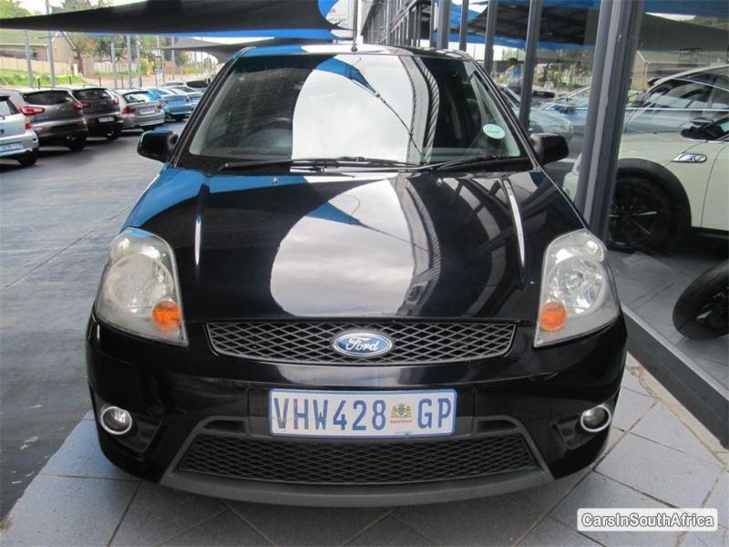 Ford Fiesta Manual 2006 - image 6