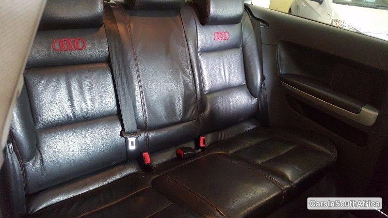 Audi A3 Manual 2010 - image 6