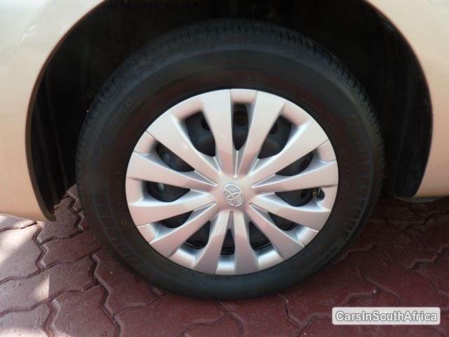 Toyota Etios Manual 2014 - image 6