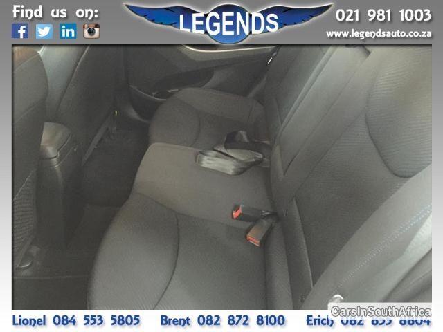 Hyundai Elantra Manual 2012 - image 6