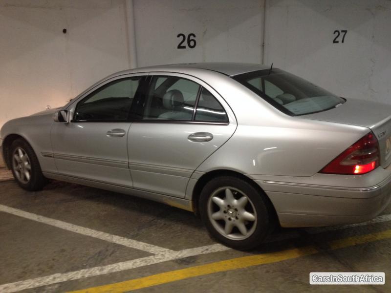 Picture of Mercedes Benz 200 Series Automatic 2004