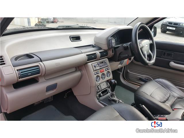 Land Rover Freelander 2.5 V6 Automatic 2001 - image 10