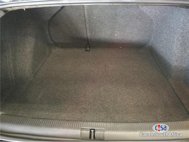 Volkswagen Jetta 2.0 Comfortline Manual 2008 - image 10