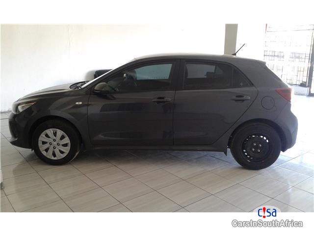 Kia Rio 1.2 Manual 2017 - image 10