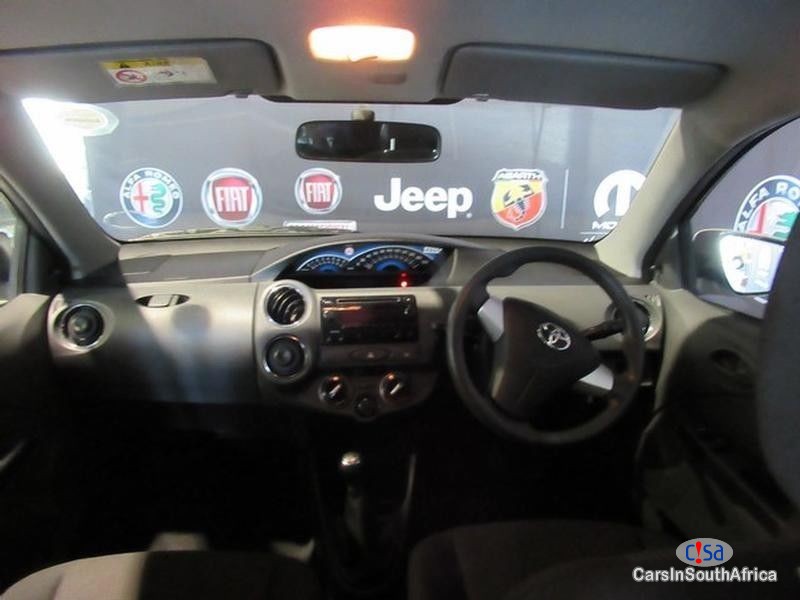 Toyota Etios 1.5 Xs Manual 2017 - image 10