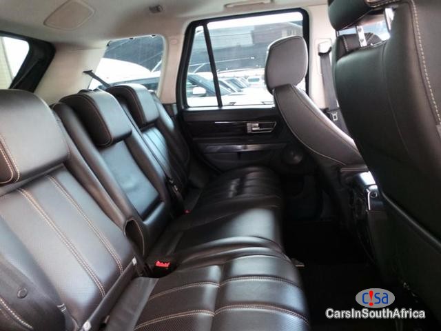 Land Rover Range Rover SE 5.0 V8 S/C Automatic 2010 - image 11