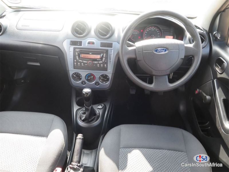 Ford Figo 1.4TDCi Ambiente Manual 2015 - image 11