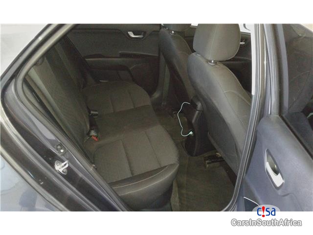 Kia Rio 1.2 Manual 2017 - image 11