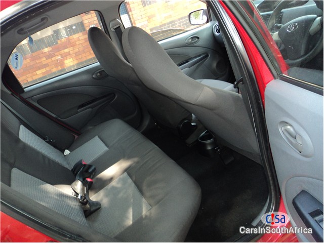 Toyota Etios 1.5 Xs Manual 2013 - image 11