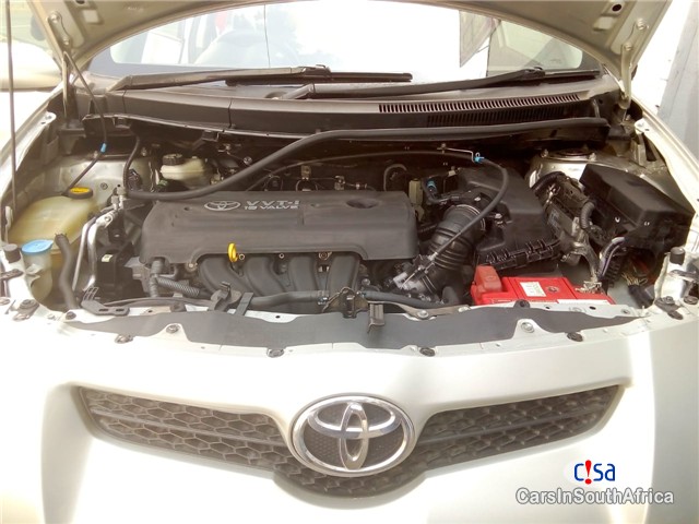 Toyota Auris 1.4 RT Manual 2007 - image 12
