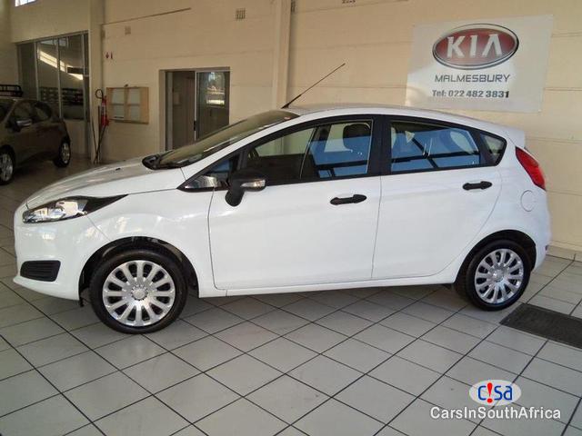 Pictures of Ford Fiesta 1.4 Ambiente Manual 2016