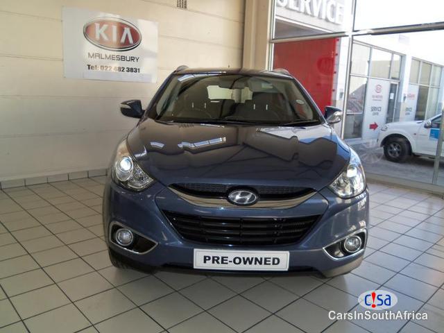 Pictures of Hyundai ix35 2.0 Crdi Executive 4X2 Manual 2013
