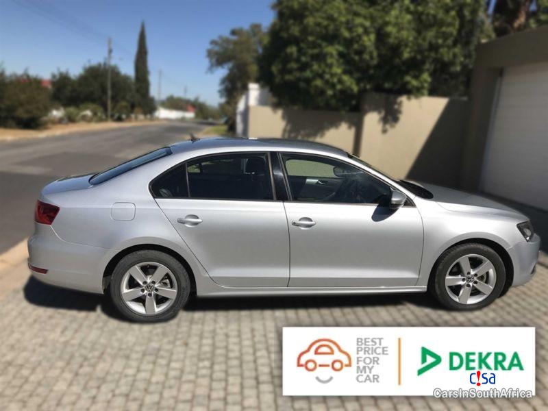 Pictures of Volkswagen Jetta VI 1.2 TSi TRENDLINE Manual 2012