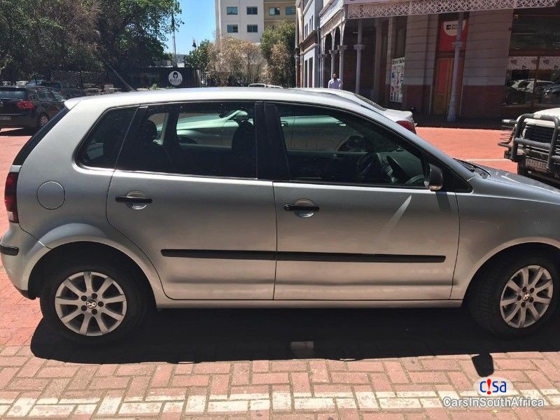 Pictures of Volkswagen Polo Manual 2009