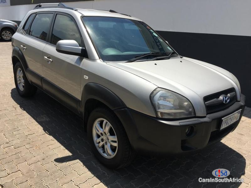 Pictures of Hyundai Tucson 2.0 GLS Manual 2007
