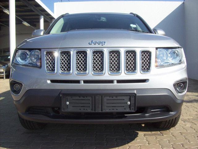 Jeep Compass 2.0L M5 Limited Manual 2016 - image 2
