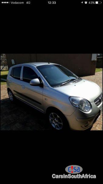 Kia Picanto 1,1 LS Manual 2009 - image 2